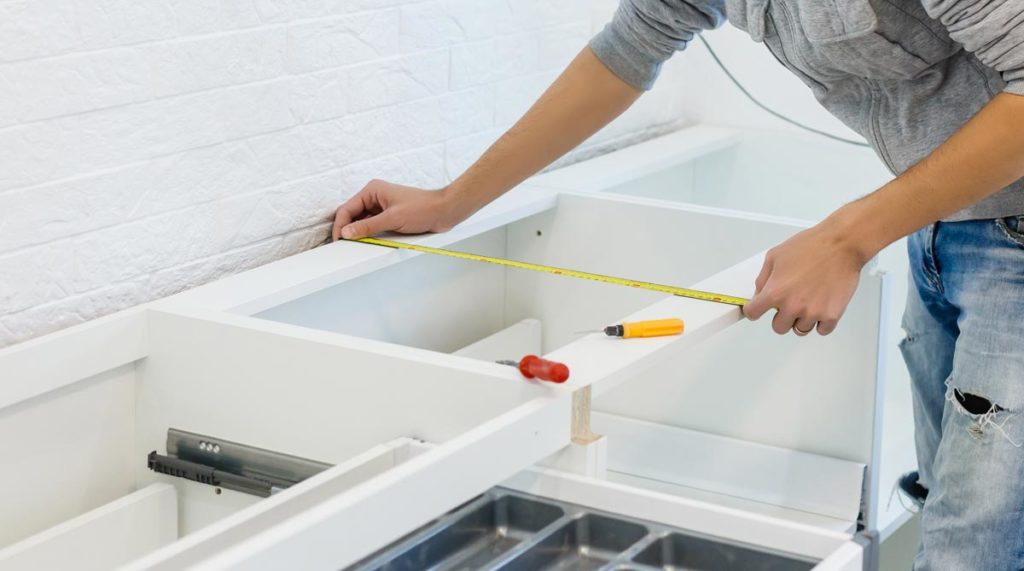 Measuring new custom kitchen cabinets